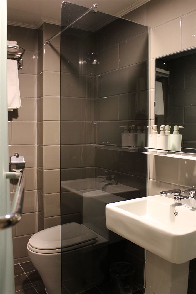 Hostel Cleo Seoul Hongdae Экстерьер фото